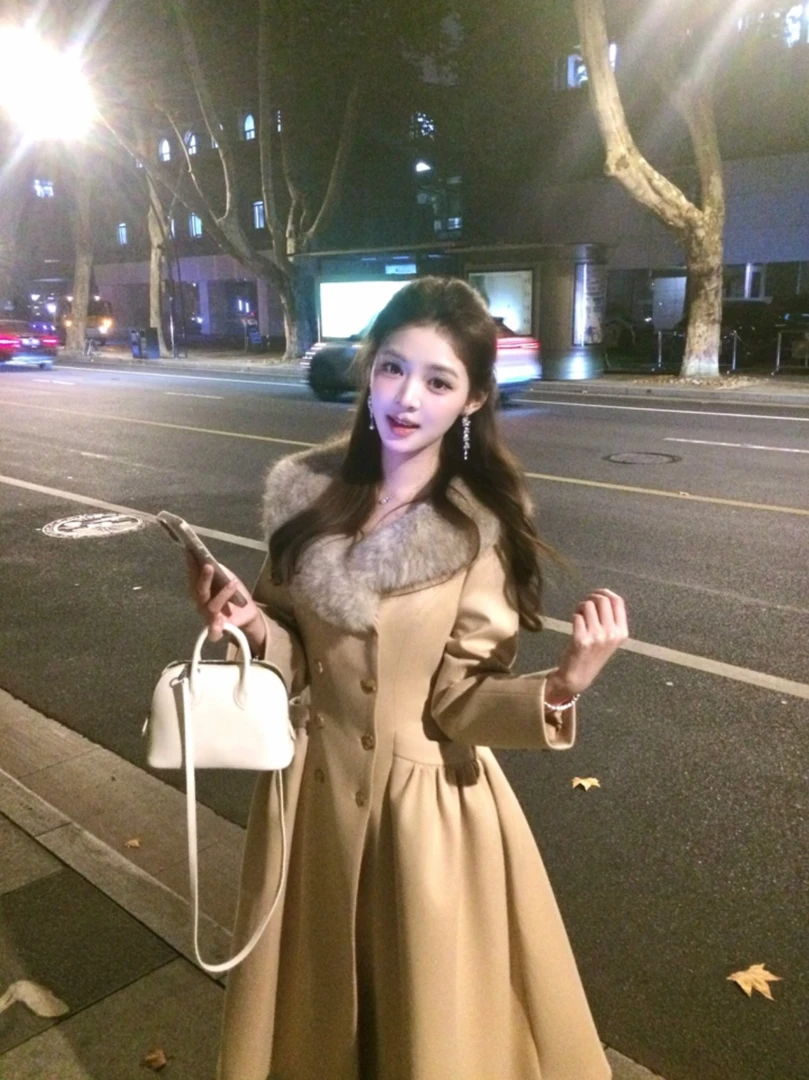 富家千金风毛领收腰呢子大衣女冬季高级感气质过膝长款毛呢外套