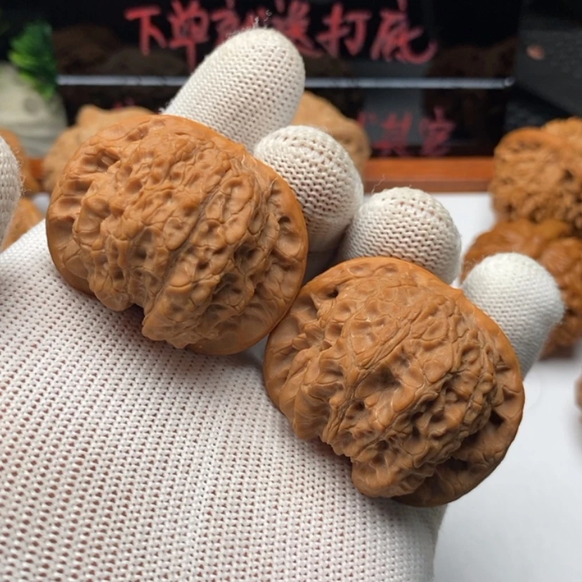 【闪购商品】文玩核桃把件?48血麒麟