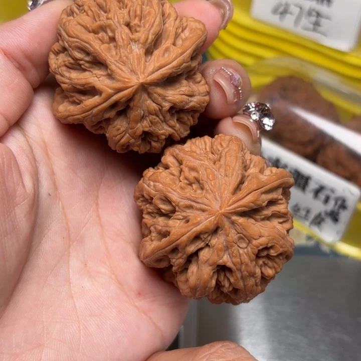 博***。吊坠文玩核桃46-35291-02