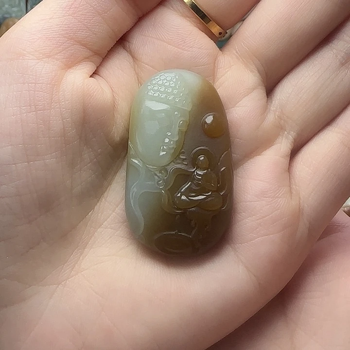 和田玉（糖玉）未镶嵌颈饰