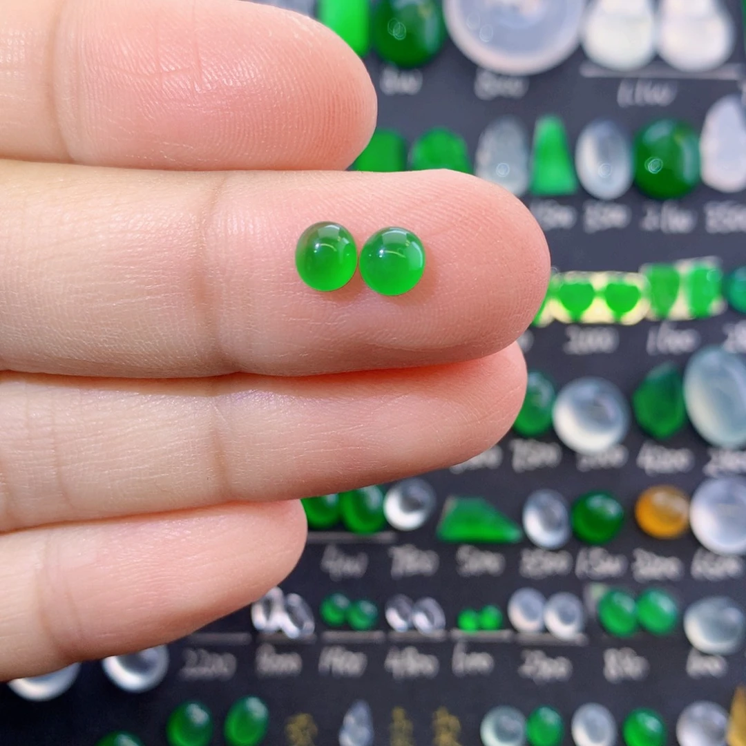 翡翠未镶嵌颈饰天然翡翠玉石绿蛋