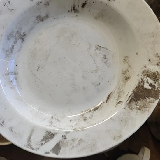 瓷发四个口径23汤盘！