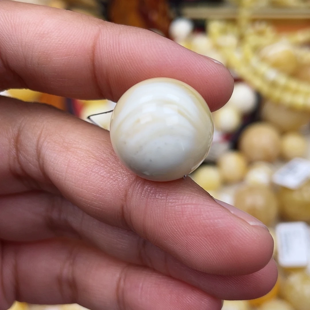 蜜蜡未镶嵌珠宝奇石粉18.2