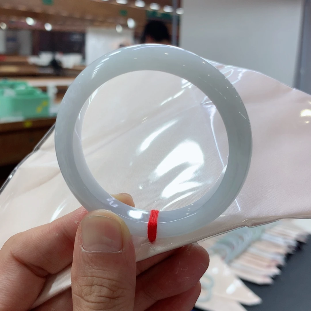 未镶嵌手镯翡翠买断