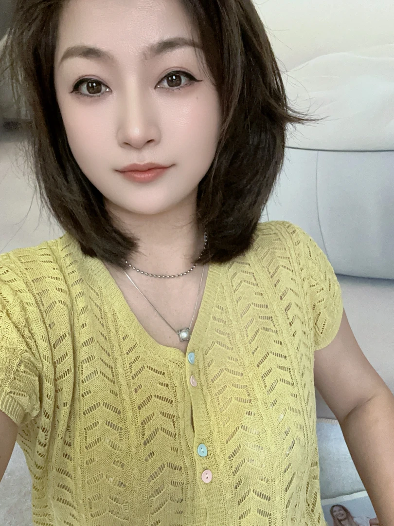 【美含推荐】泡菜系列兰花镂空短袖