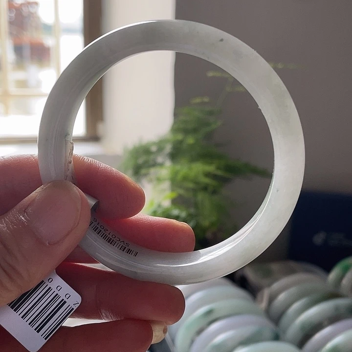 未镶嵌手镯翡翠成品