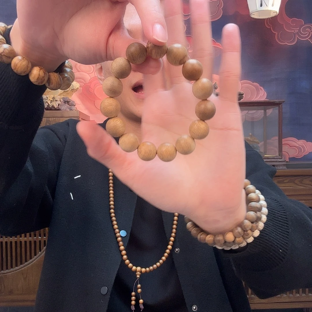 沉香手串CL7486，柬埔寨红油菩萨棋单圈