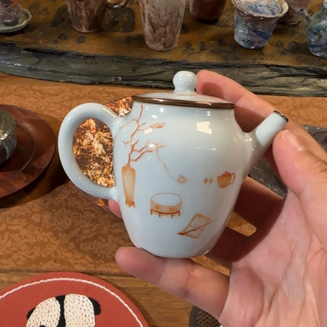 景德镇手作器皿了