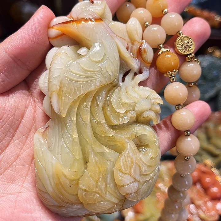 岫玉未镶嵌毛衣链