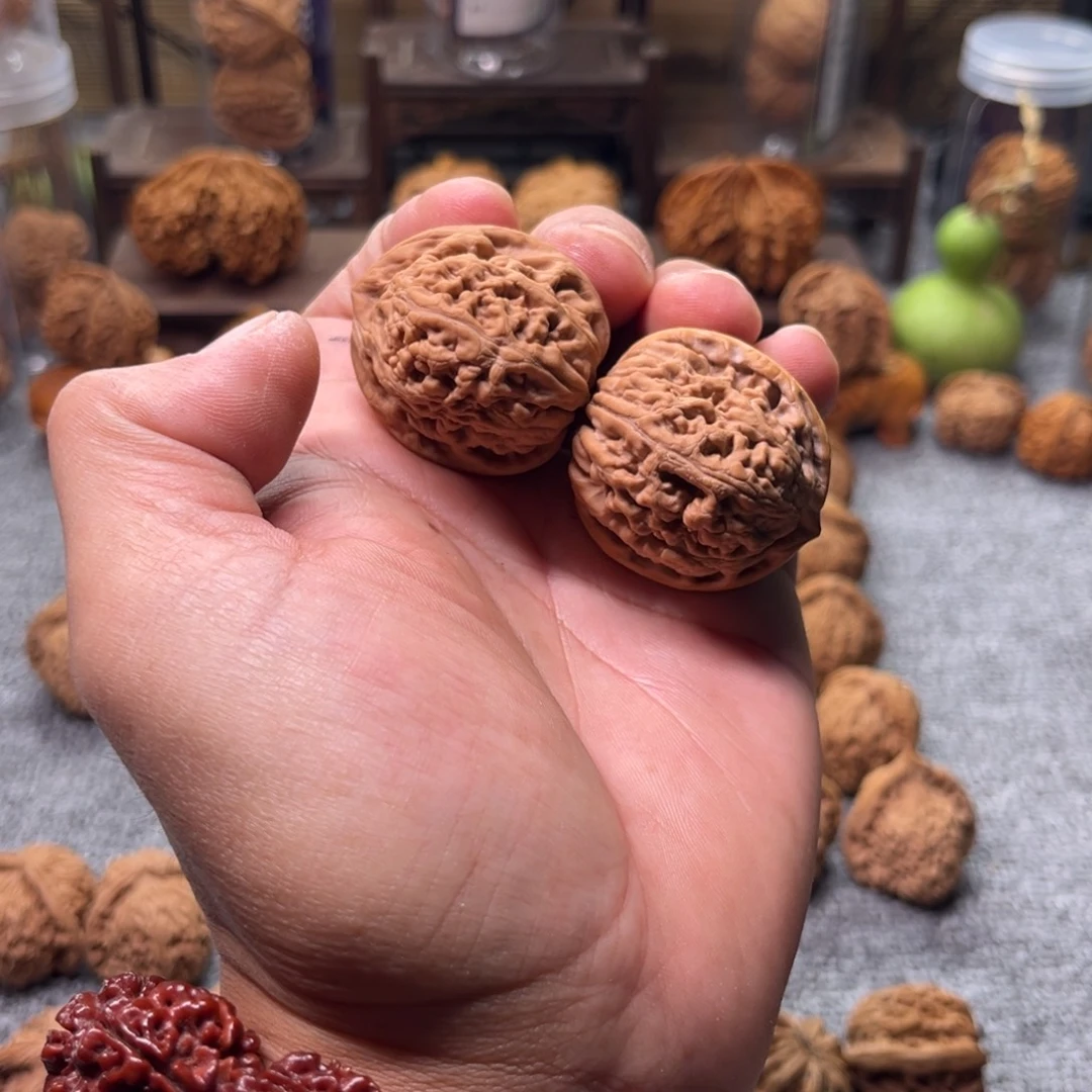 文玩核桃把件凤凰台修