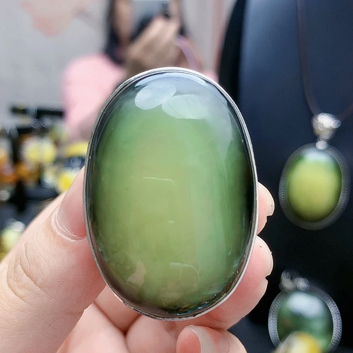 银S925镶嵌琥珀裸石张*儿戒指