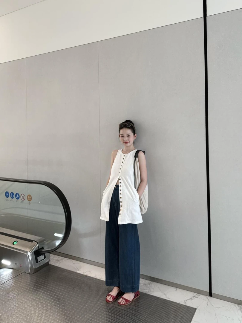 度假风设计感纽扣显瘦高级感慵懒风上衣小众女装夏季百搭休闲裤子