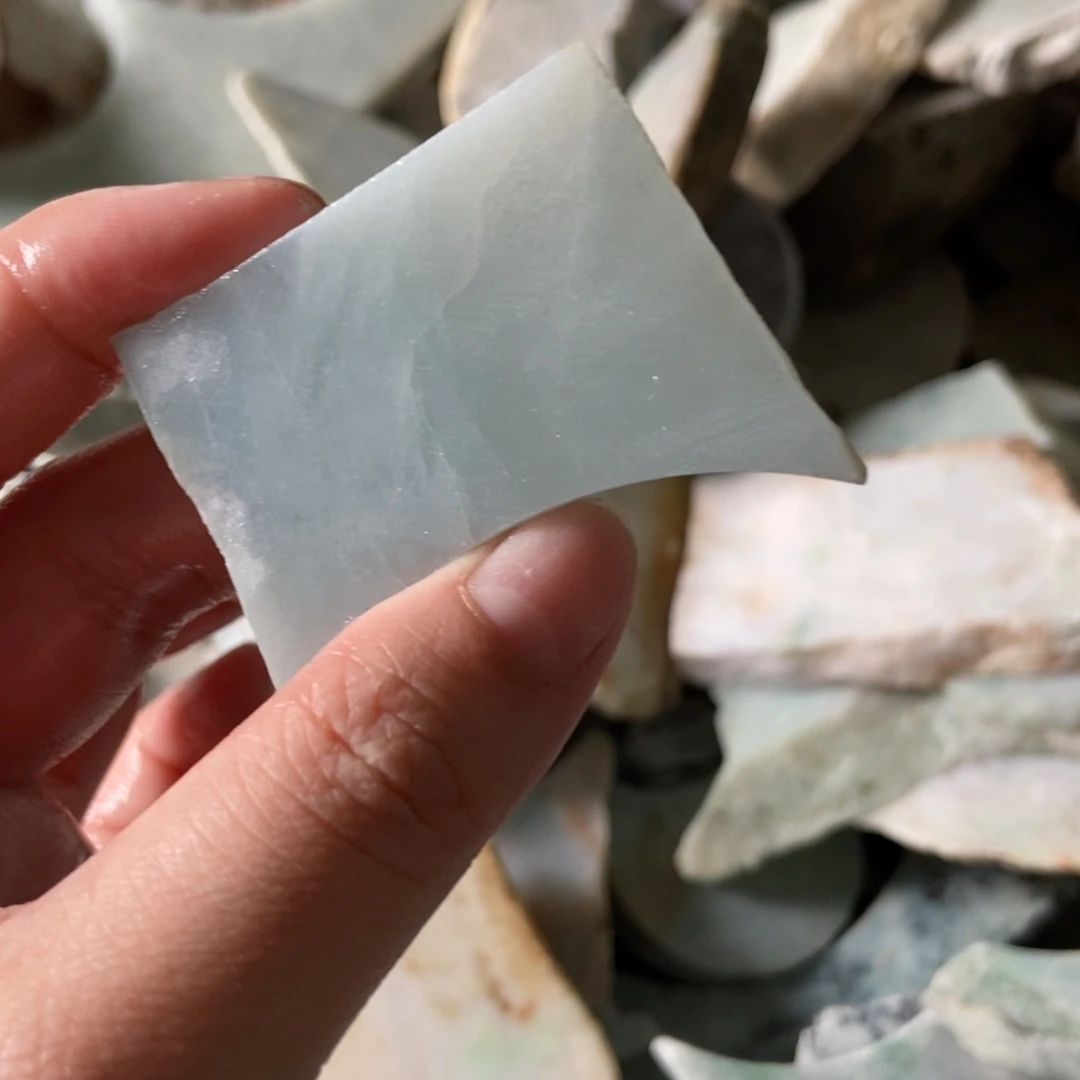 翡翠未镶嵌颈饰天然翡翠