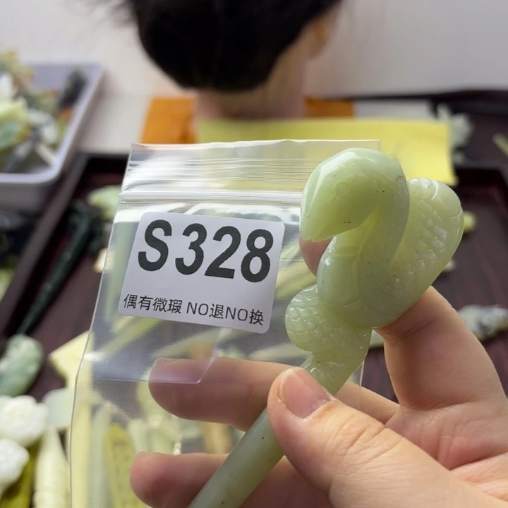 蛇纹石玉发饰合金冷***夜