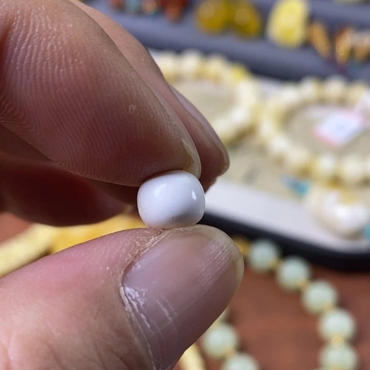 误***花琥珀未镶嵌手链原矿蜜蜡假一赔三