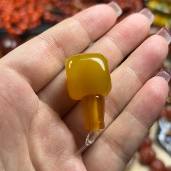 玛瑙/玉髓颈饰未镶嵌
