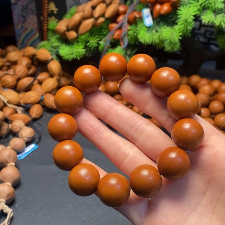 橄榄核手串1.75铁核光珠