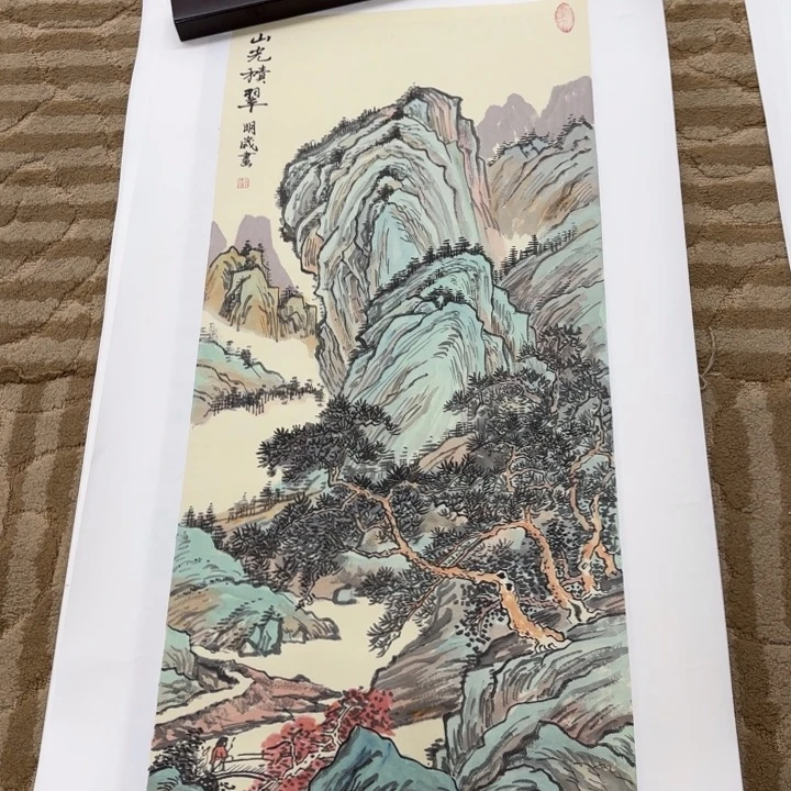国画花鸟等多种鸟类的栖息