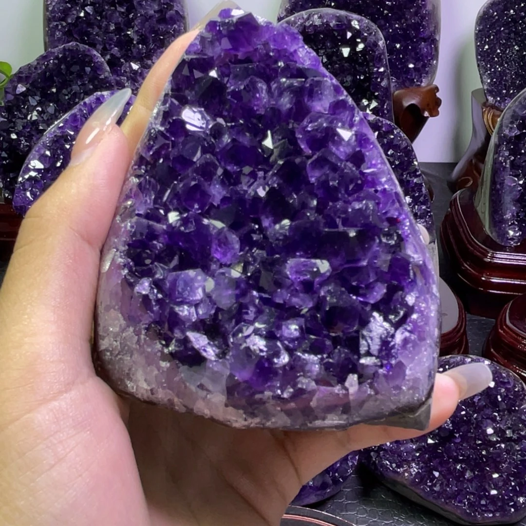 未镶嵌大型摆件（非配饰）紫晶
