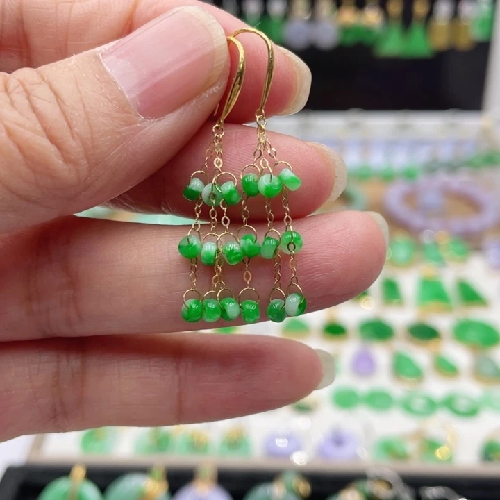 翡翠18K金镶嵌耳饰