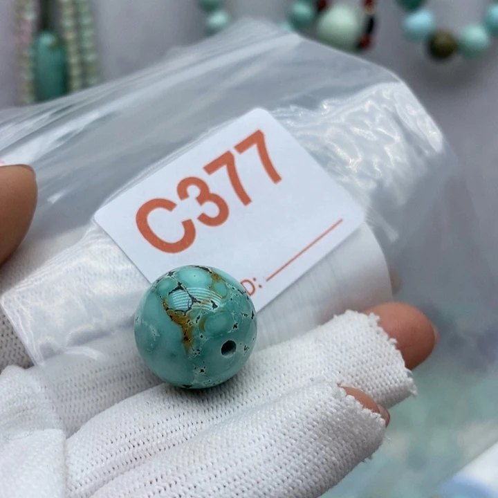 绿松石珠宝奇石未镶嵌安**?