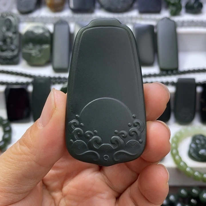 和田玉未镶嵌挂件