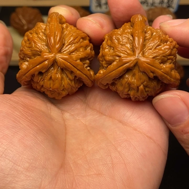 文玩核桃把件小*米工艺三棱