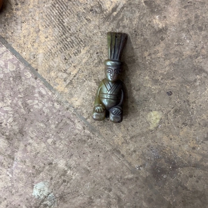 和田玉（黄玉）未镶嵌挂件