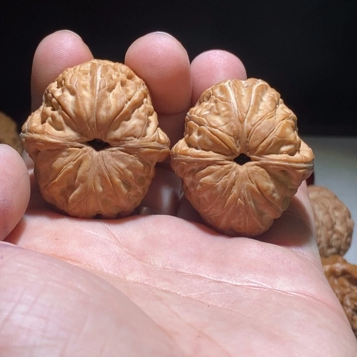 南****把件文玩核桃41元宝