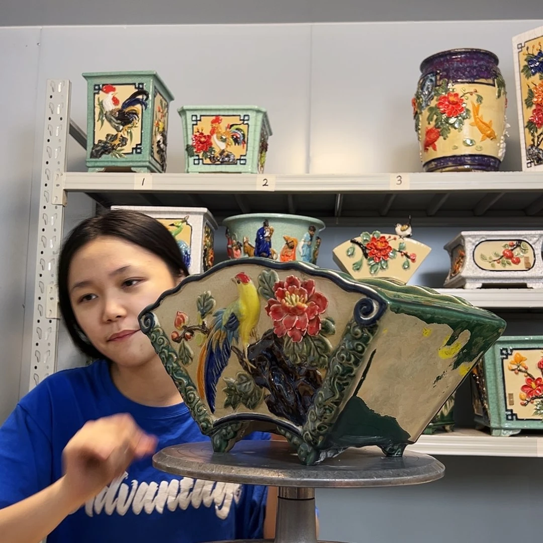 卓*平实物拍摄物品石湾盆