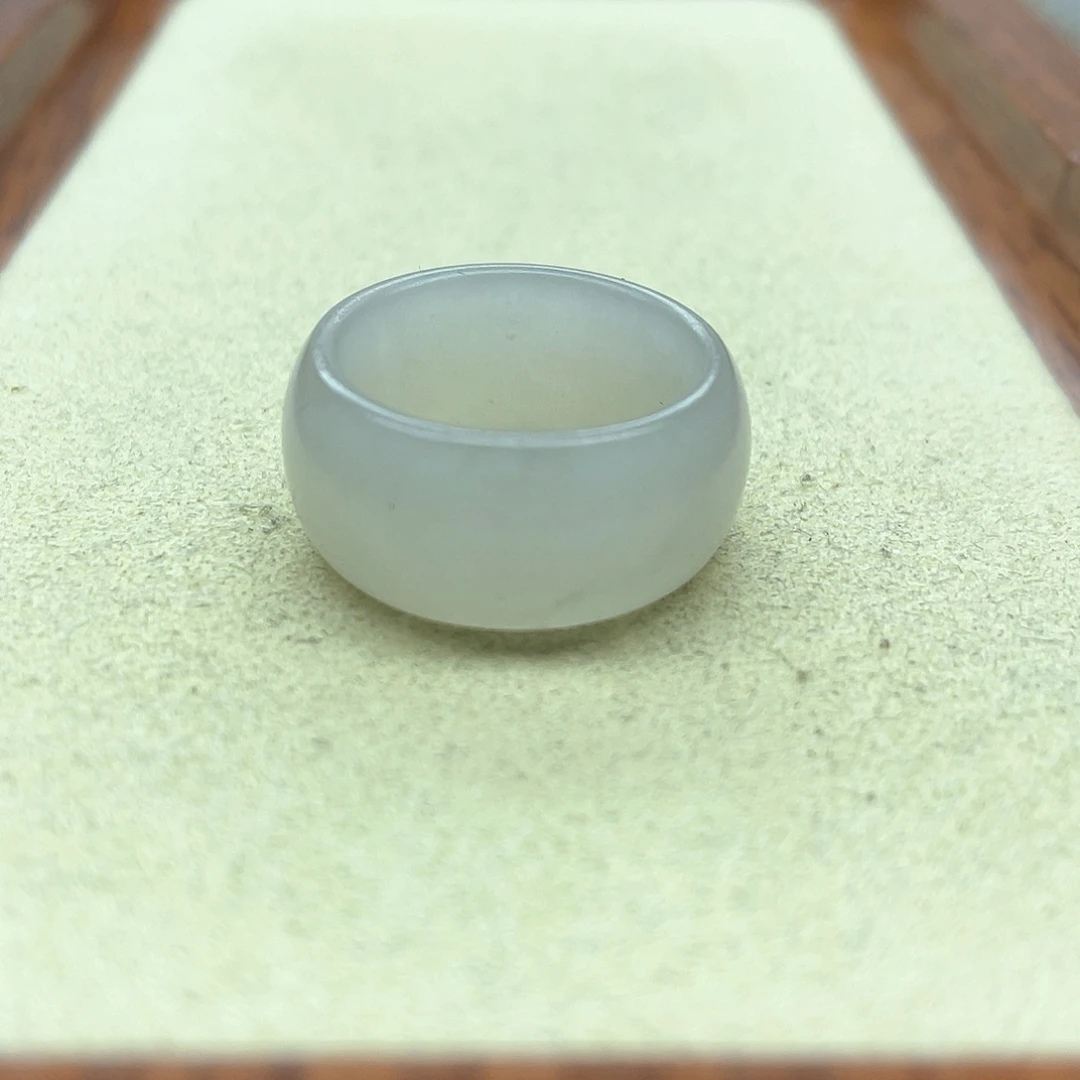 未镶嵌戒指和田玉51冰白墩墩16码