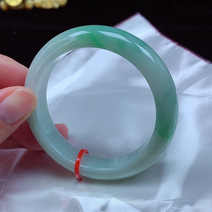 未镶嵌手镯翡翠53圈