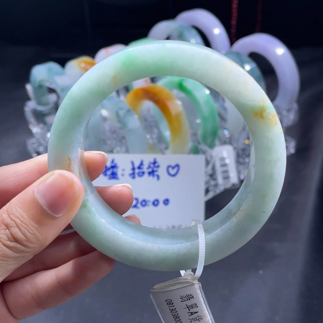 定制翡翠手镯未镶嵌