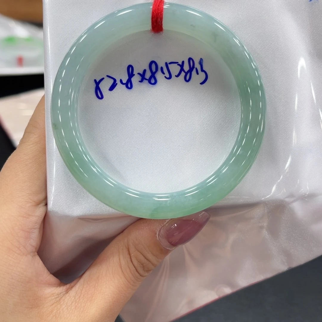 未镶嵌手镯翡翠翡翠