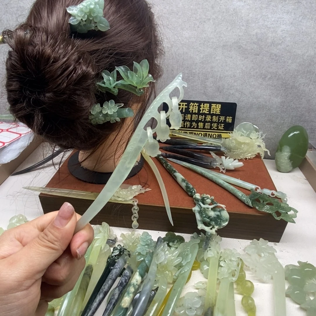 蛇纹石玉未镶嵌发饰