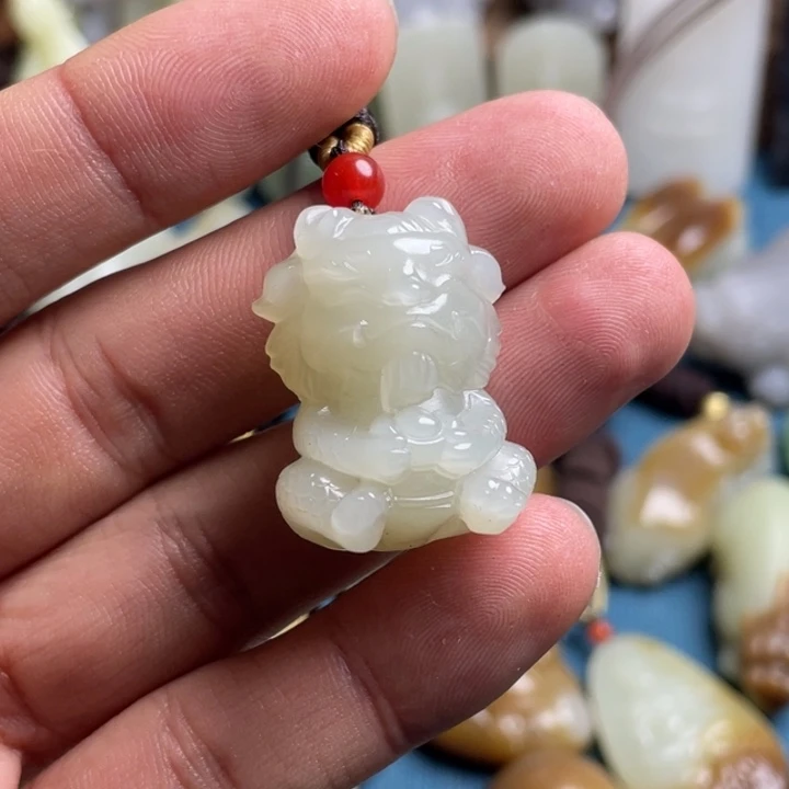 和田玉挂件未镶嵌张*