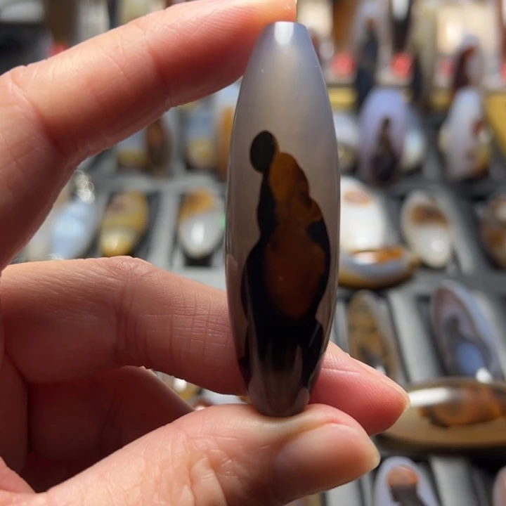 玛瑙/玉髓未镶嵌颈饰