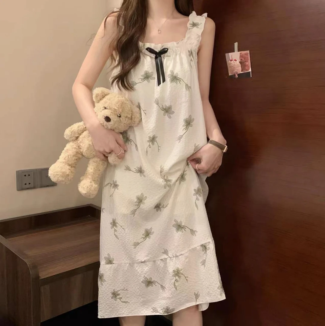 性感纯欲浪漫蕾丝睡衣挂脖蝴蝶结印花显瘦轻奢居家服A48