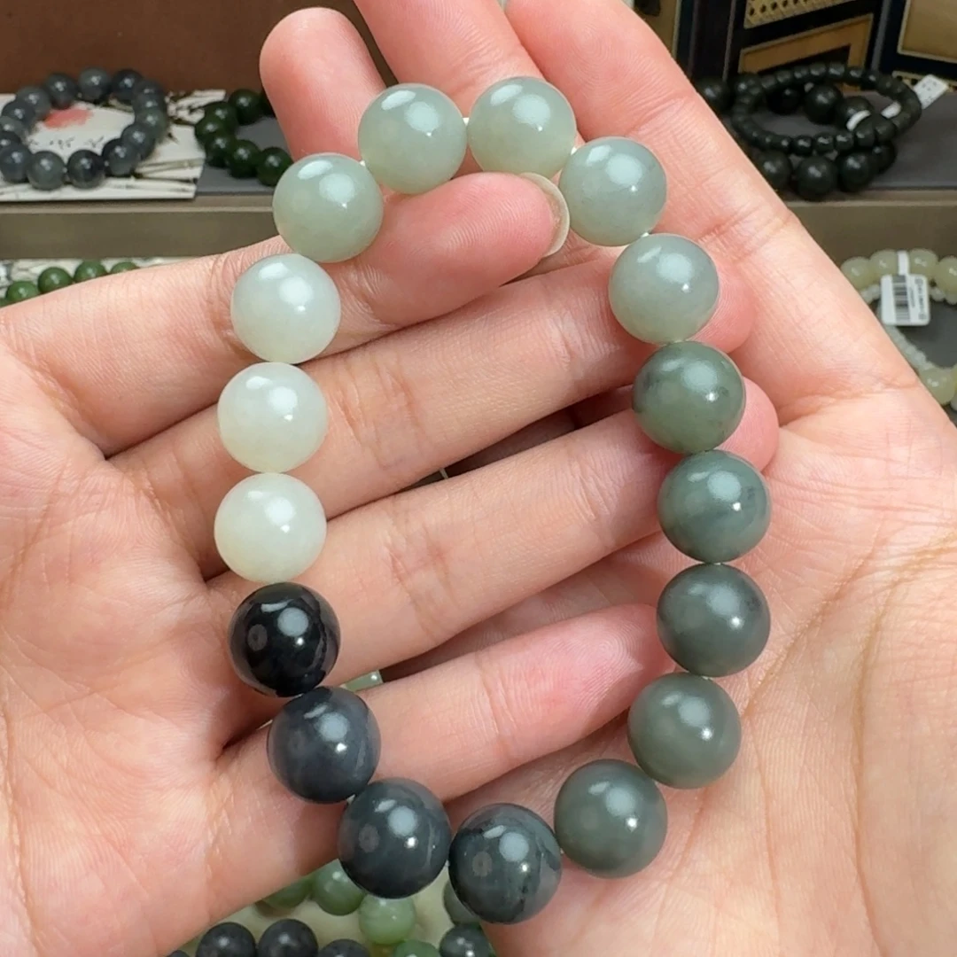 和田玉未镶嵌手链