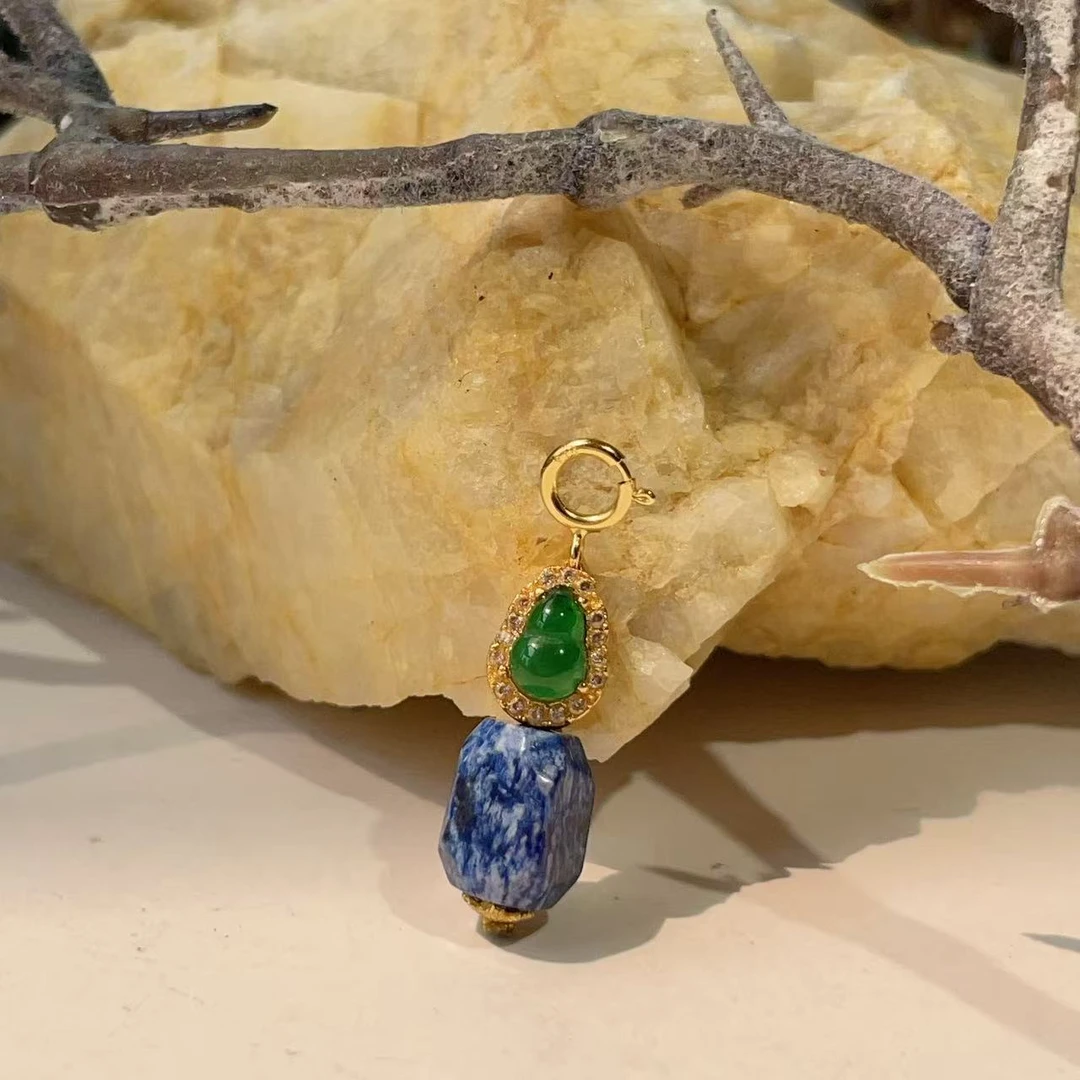 舒俱来南非老料星际蓝钻切葫芦翡翠吊坠（清欢）AZB5239