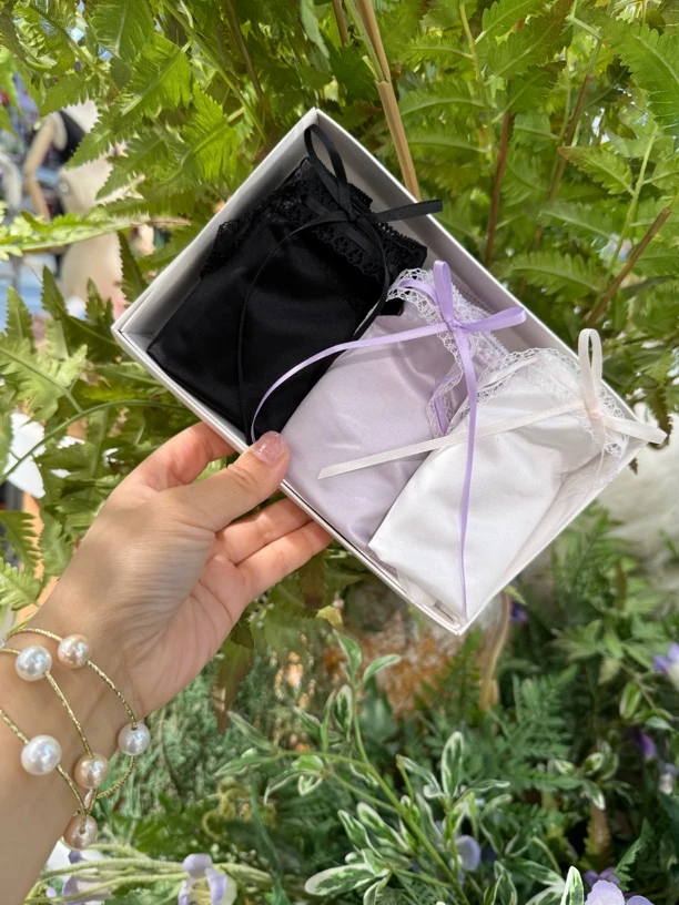 心动绵绵～新款纯欲风性感蕾丝缎面女士三角内裤