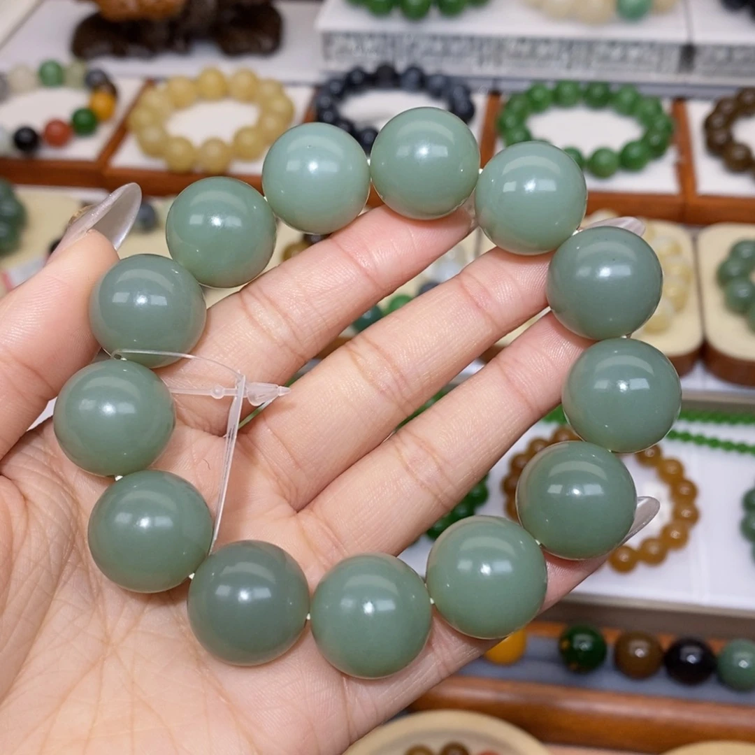 和田玉手串未镶嵌