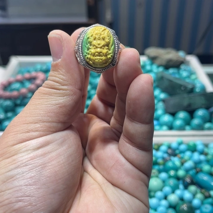 菱锰矿珠宝半成品未镶嵌