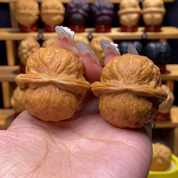 把件文玩核桃牛魔王31号40尺边肚同尺