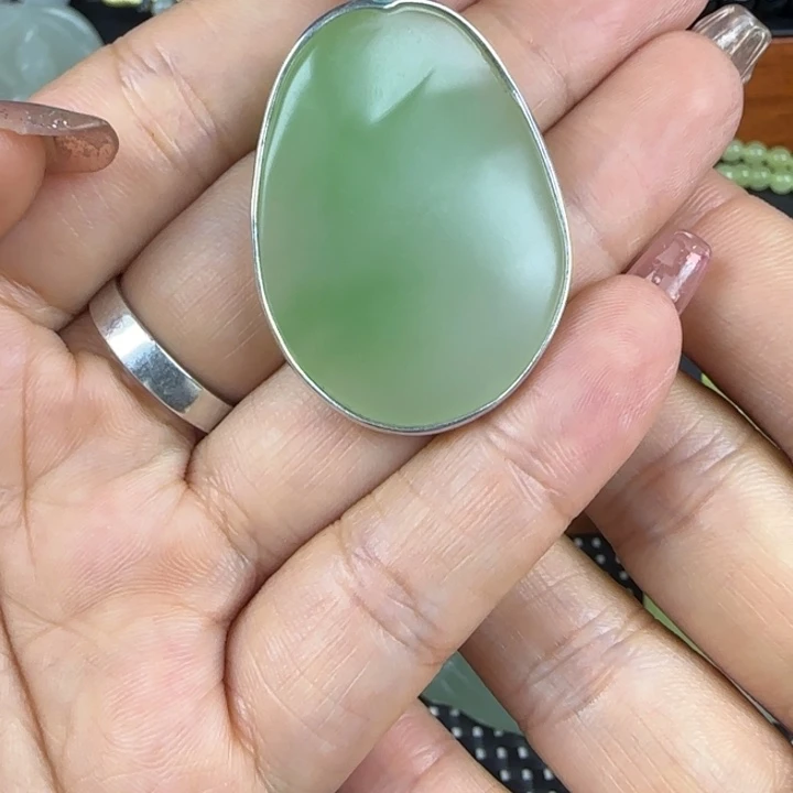 和田玉（翠青玉）银S925镶嵌颈饰