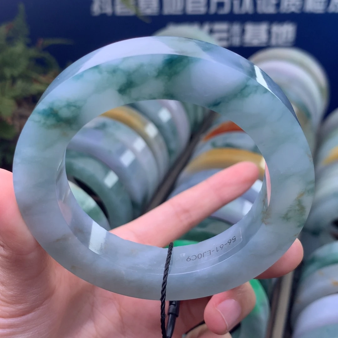定制翡翠未镶嵌手镯定制不退不换
