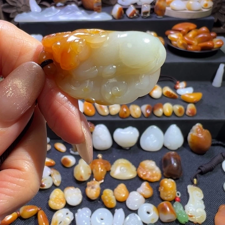 和田玉（子料）未镶嵌吊坠(不含链)