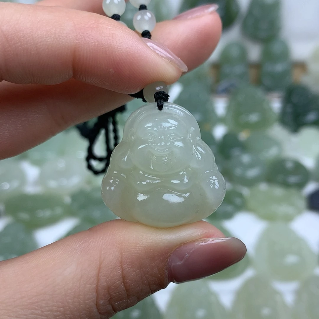 【闪购商品】颈饰未镶嵌和田玉