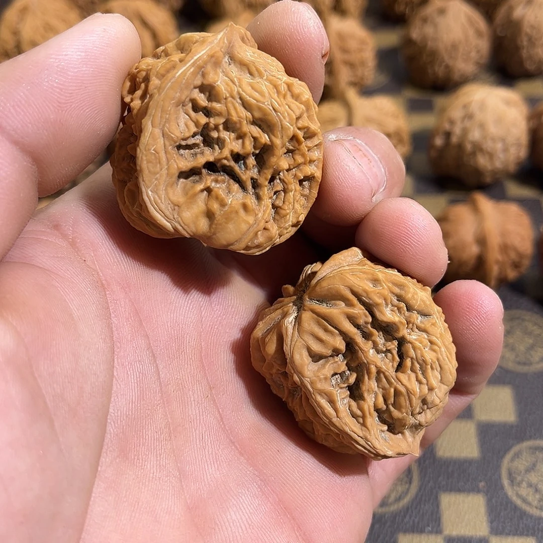 吊坠文玩核桃四座楼半壁