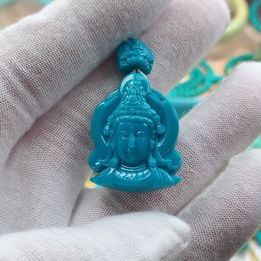 绿松石颈饰未镶嵌